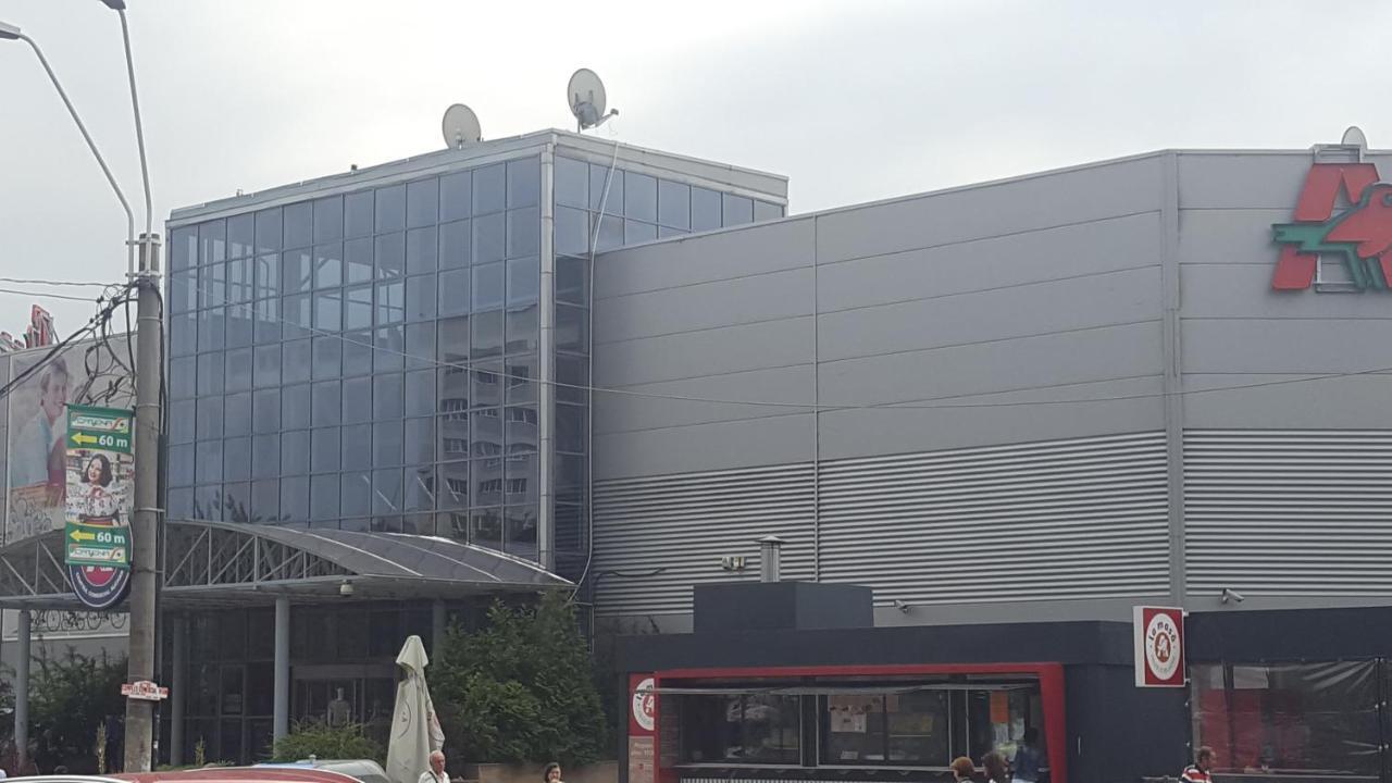 Central -Vitan -Auchan Bukarest Exterior foto